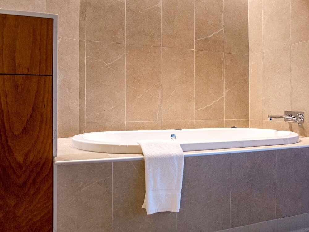 Фото Mercure Sydney Liverpool