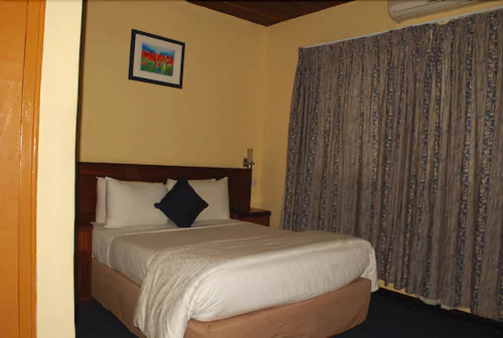 Фото Airside Hotel