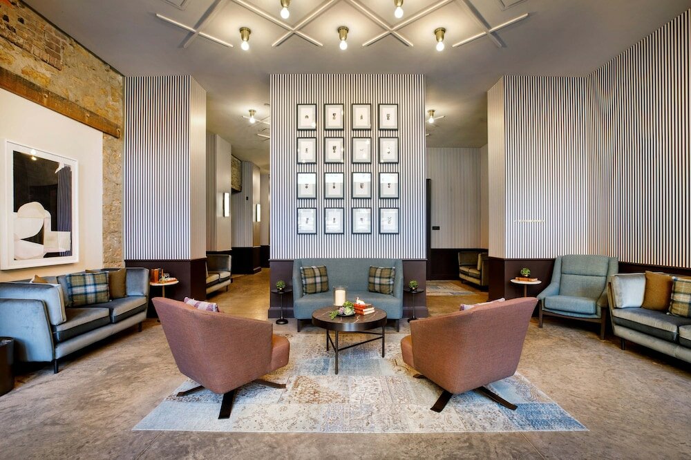 Фото Cyrus Hotel, Topeka, a Tribute Portfolio Hotel