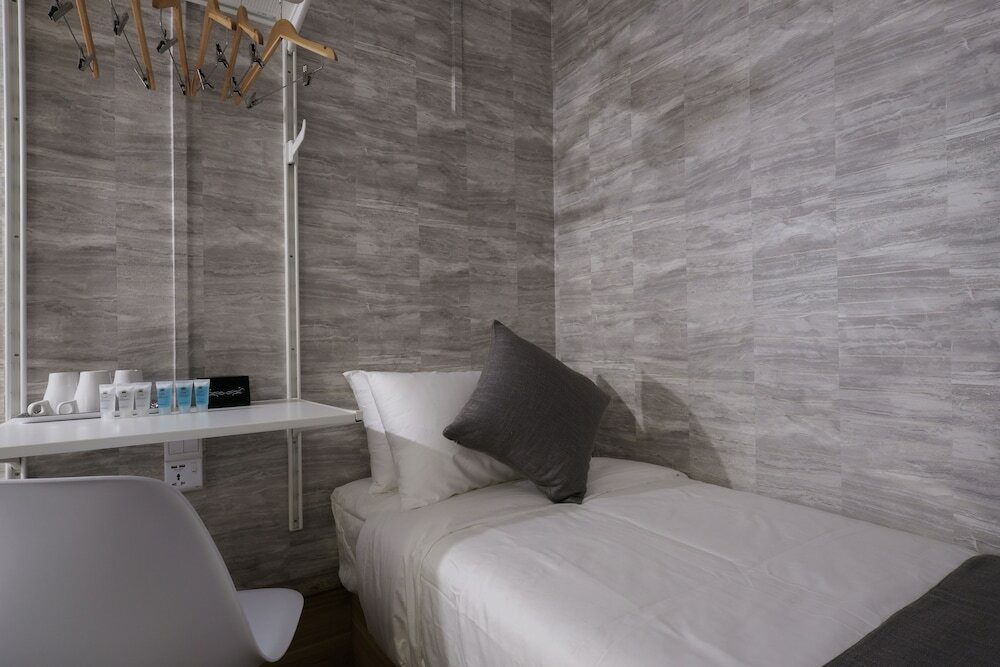 Фото Q Loft Hotels@Bedok