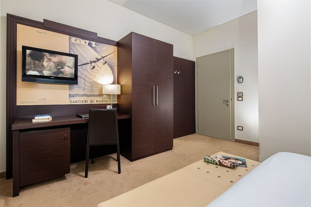 Фото Europalace Hotel