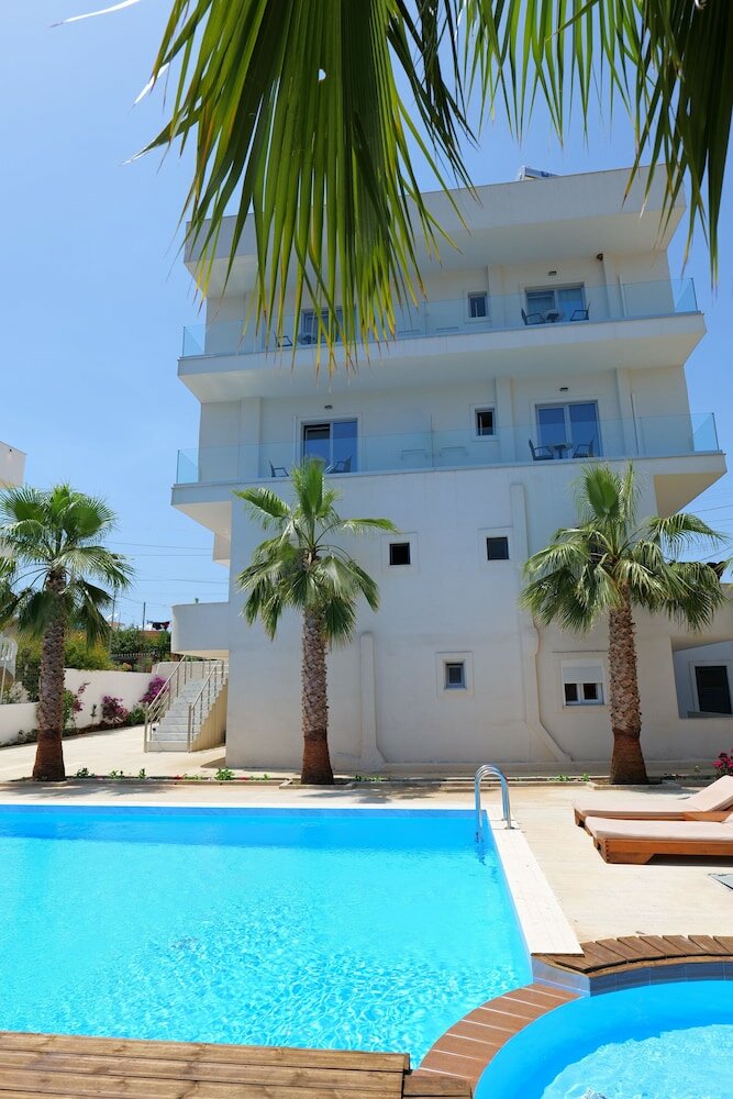 Фото Hotel Kuburi