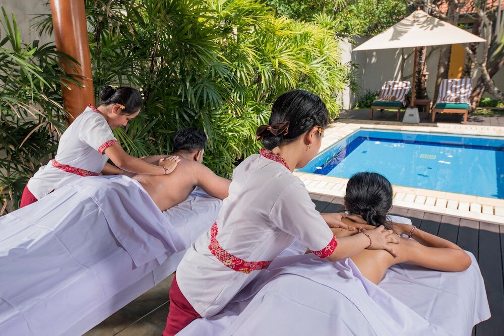 Фото Serene Pavilions