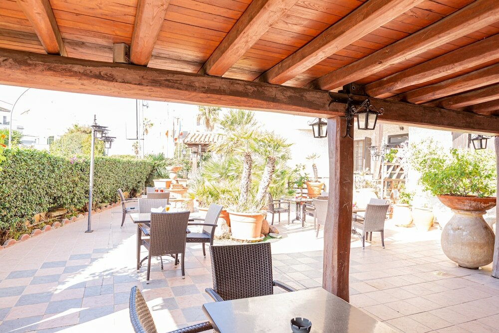 Фото Hotel Villa Piras