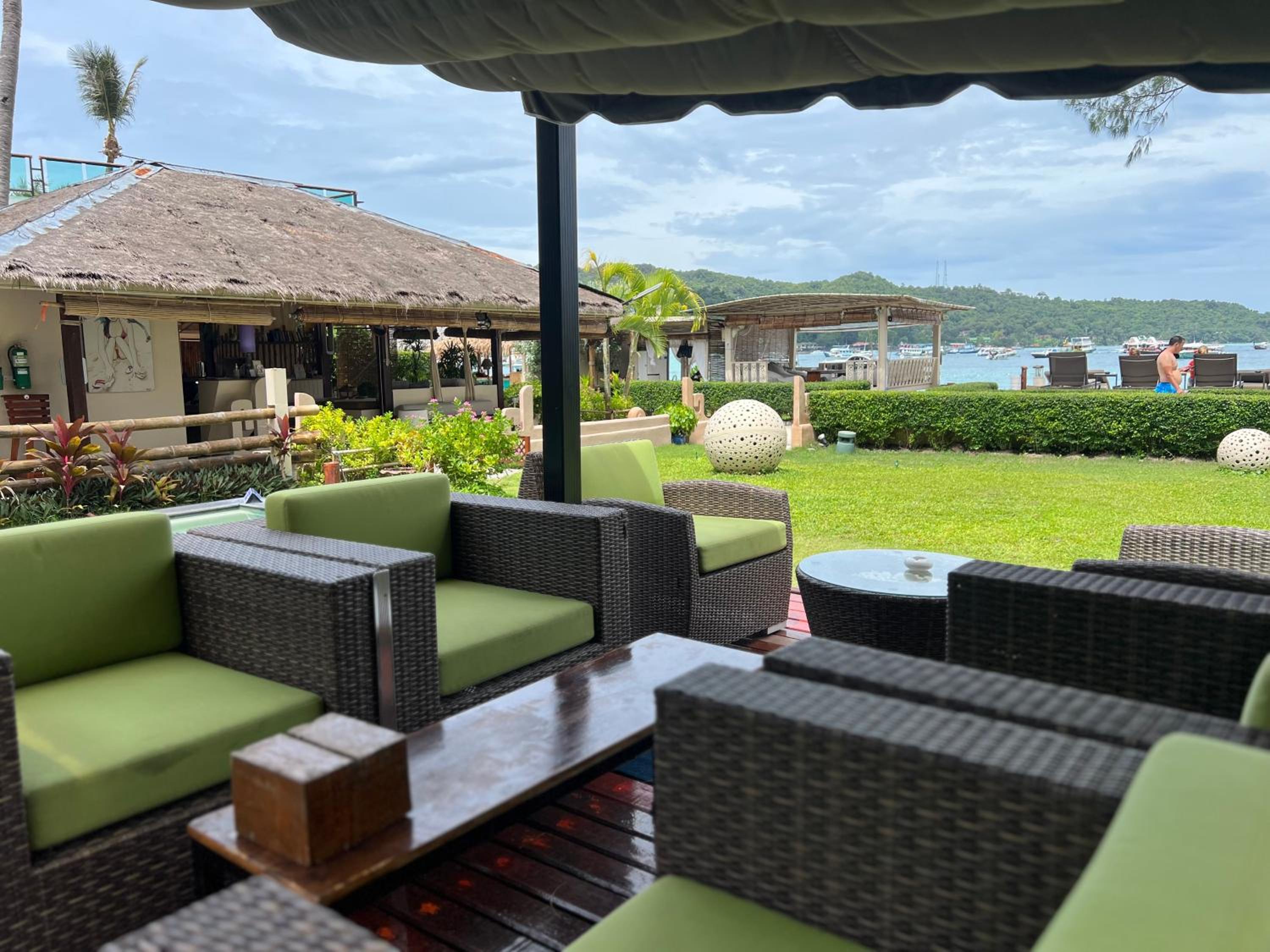 Фото Mama Beach Residence