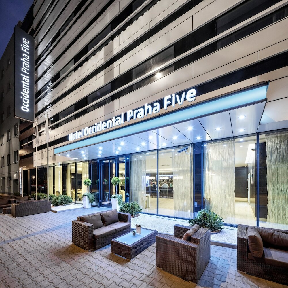 Фото Occidental Praha Five