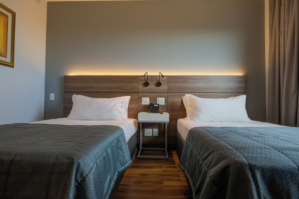 Фото Bourbon Cambará Hotel