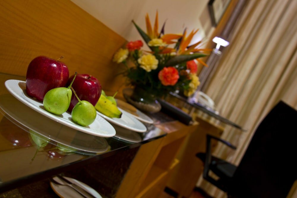 Фото Radisson Blu Marina Hotel, Delhi Connaught Place