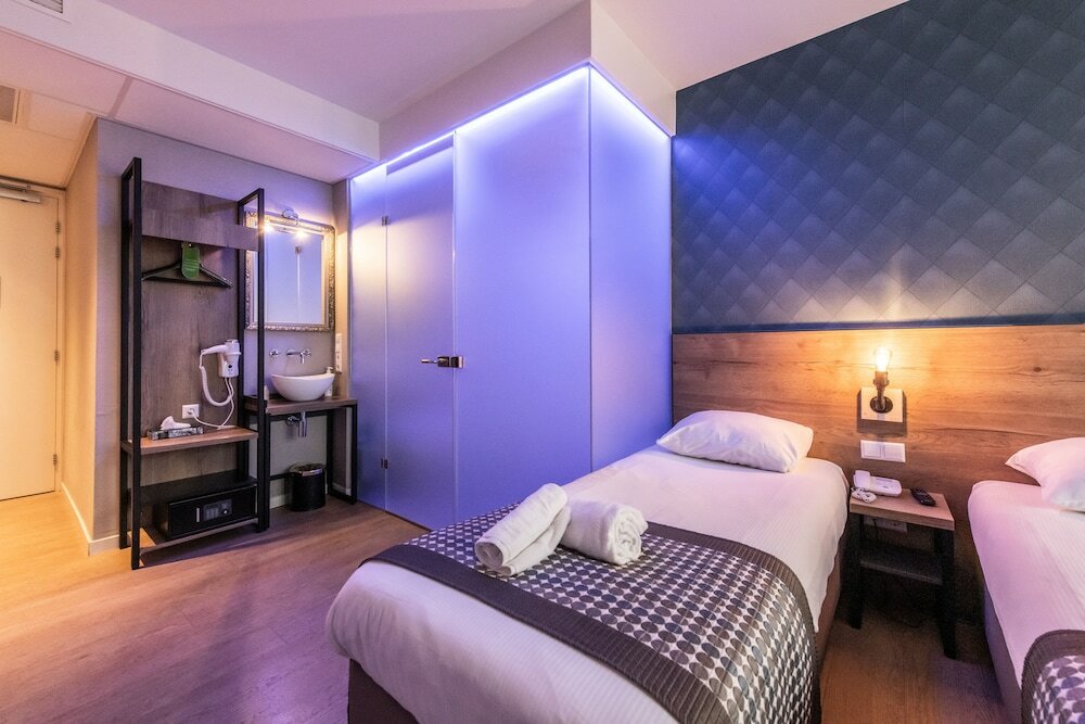 Фото Melrose Hotel