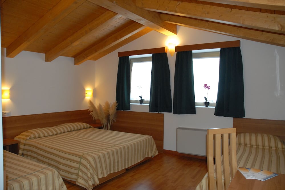 Фото Hotel Sonia