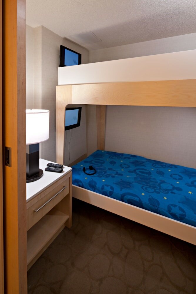 Фото Delta Hotels by Marriott Edmonton South Conference Centre