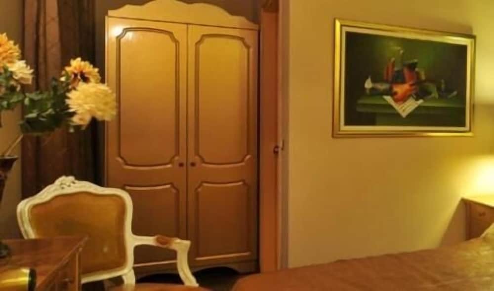 Фото Orfeas Classic