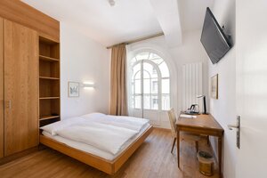 Гостиница National Bern