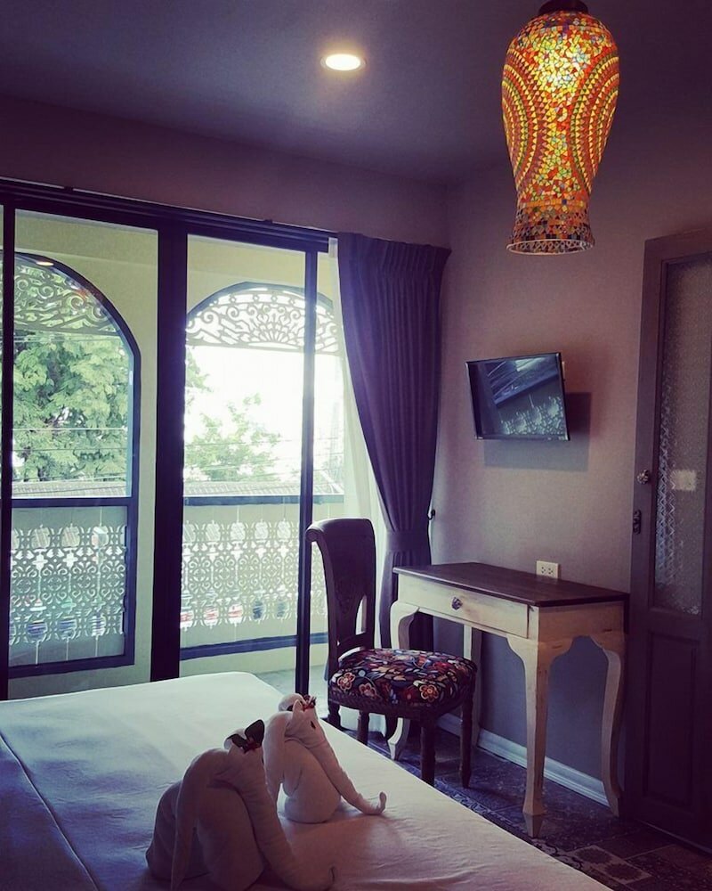 Фото Sridonchai Heritage Night Bazaar Chiang Mai