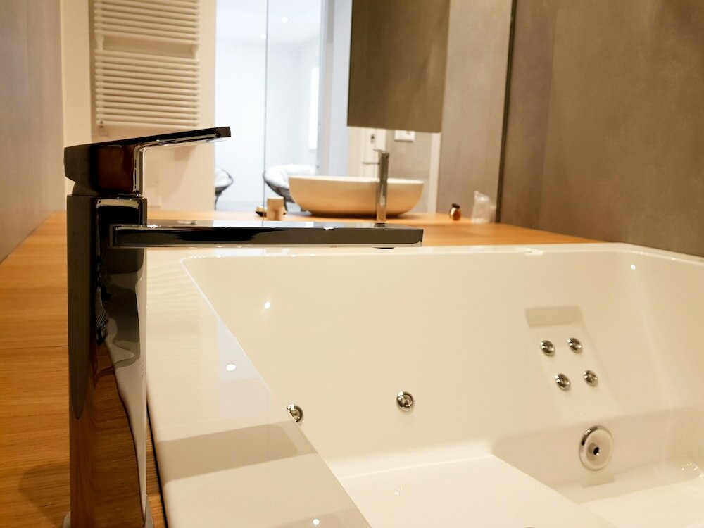 Фото Mosella Suite Hotel