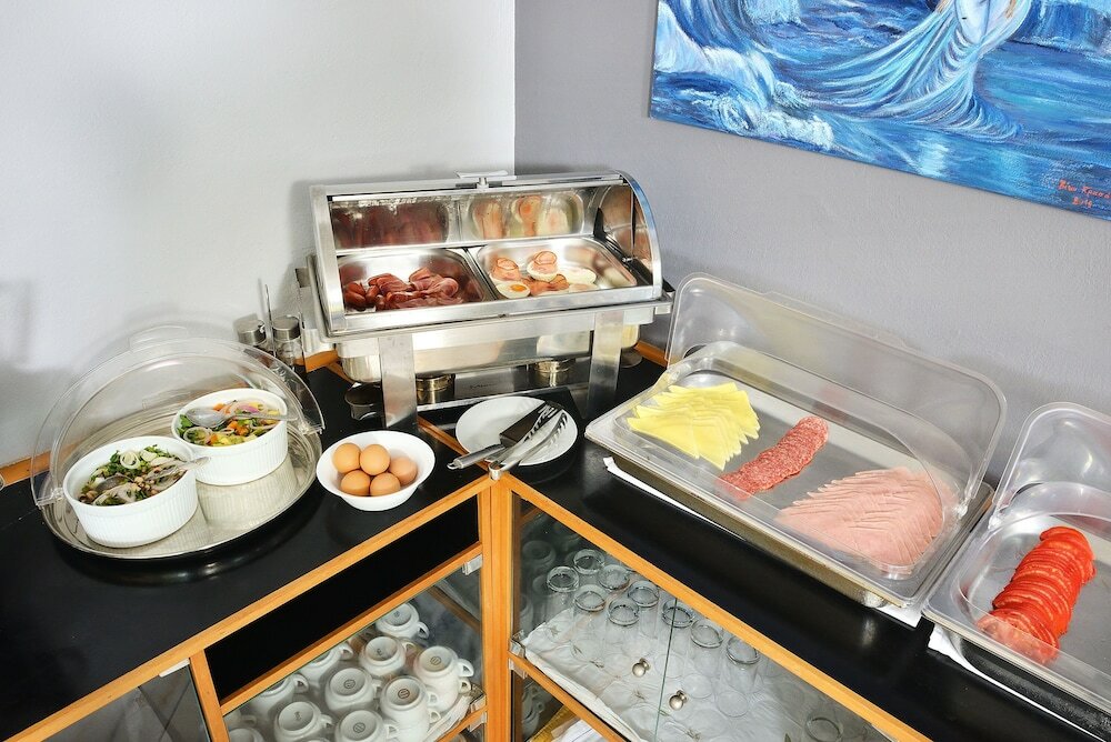 Фото Nereides Hotel