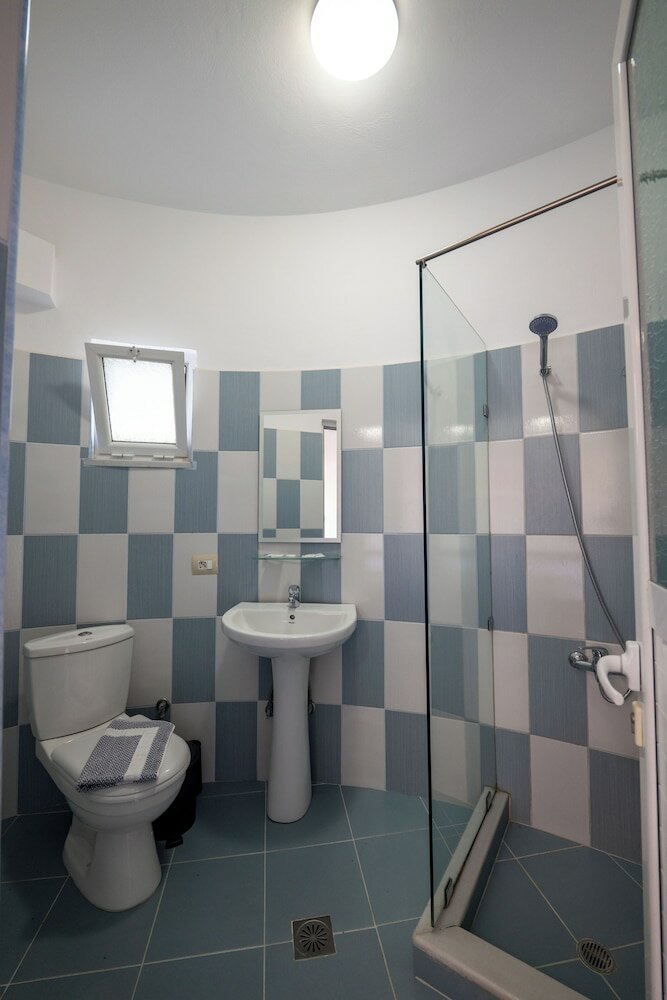 Фото Hotel Mariksel