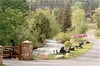 Фото Highland Haven Creekside Inn