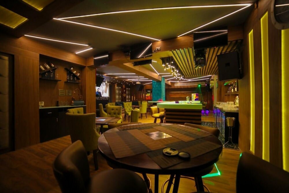 Фото Jd Hotel Four Boutique