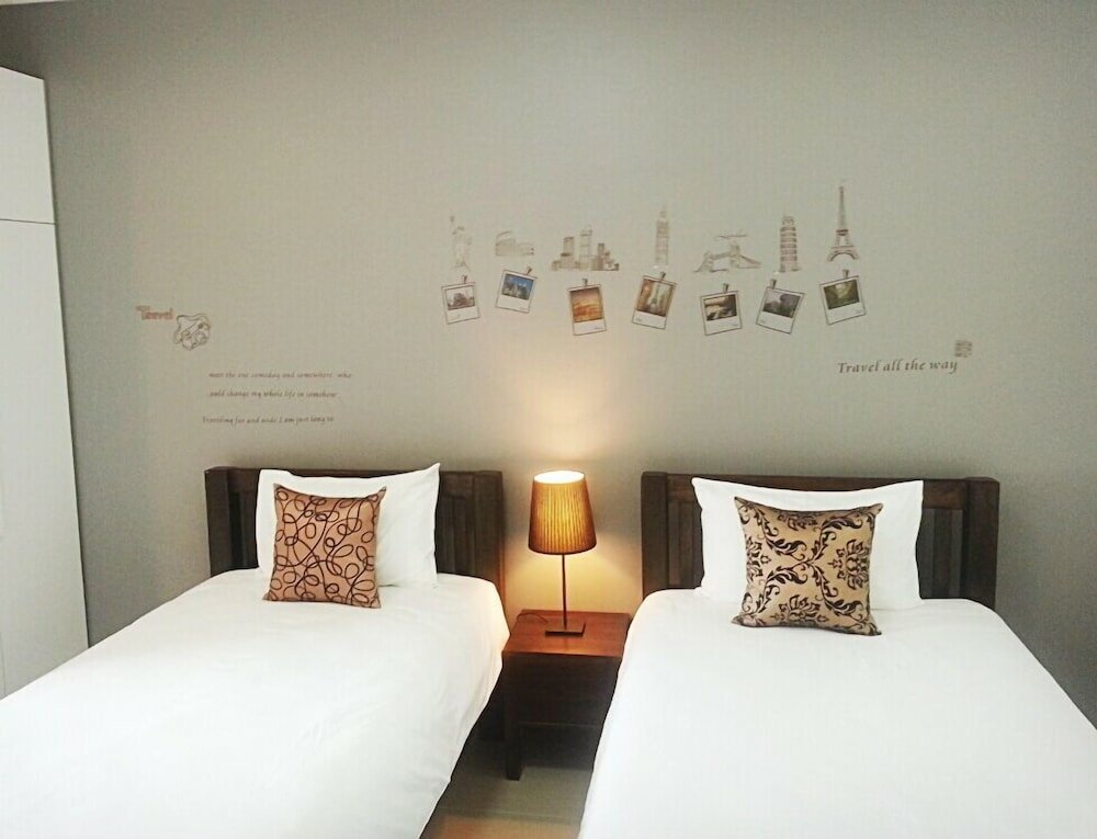 Фото Wealth 30th Apartment