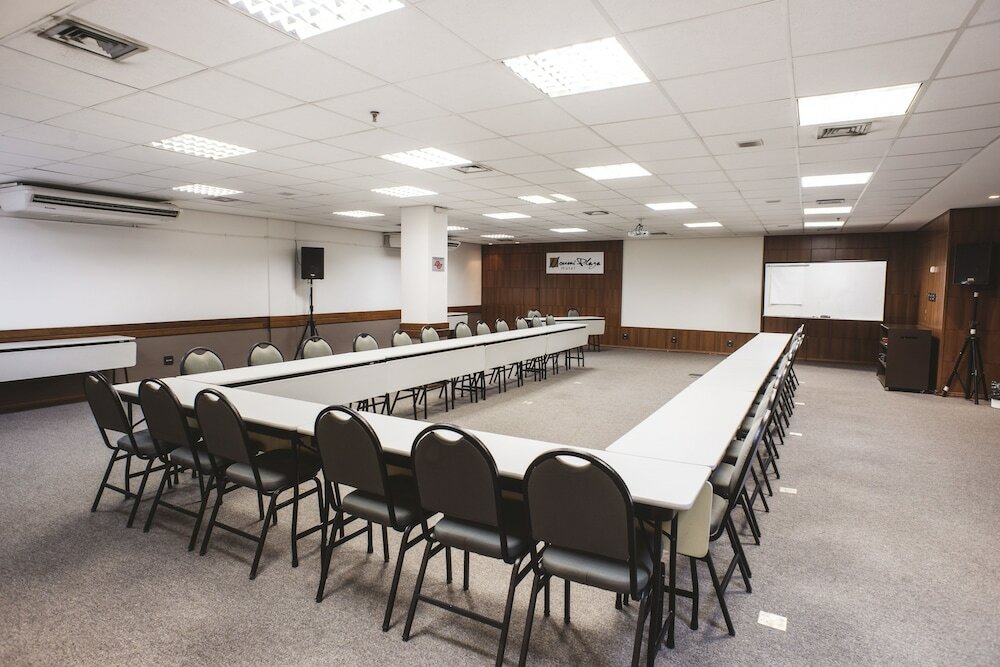 Фото Hotel Golden Park Campinas Cambuí By Nacional Inn