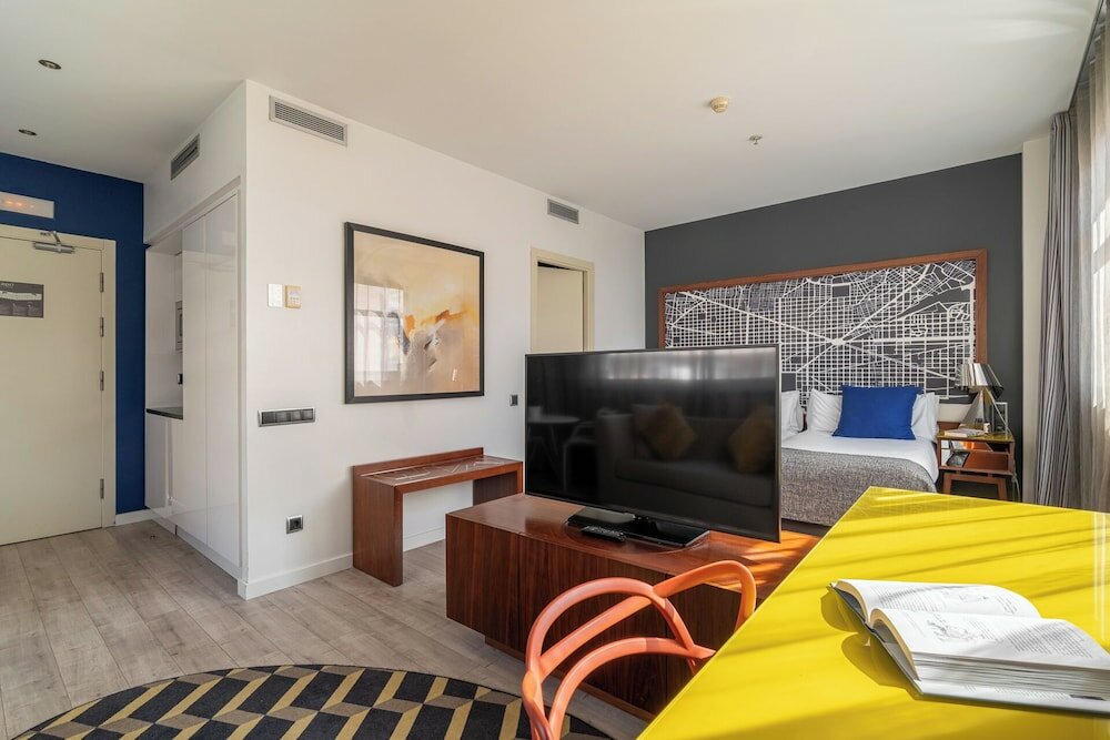 Фото Naitly Barcelona Poblenou