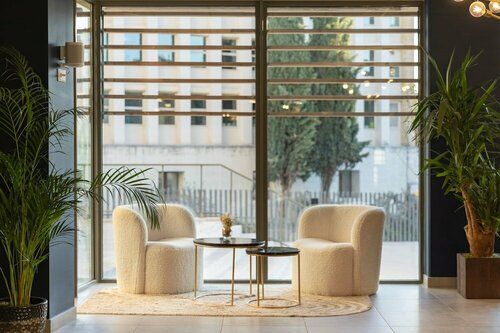 Гостиница The Originals Résidence Aix Schuman в Эксе-ан-Провансе