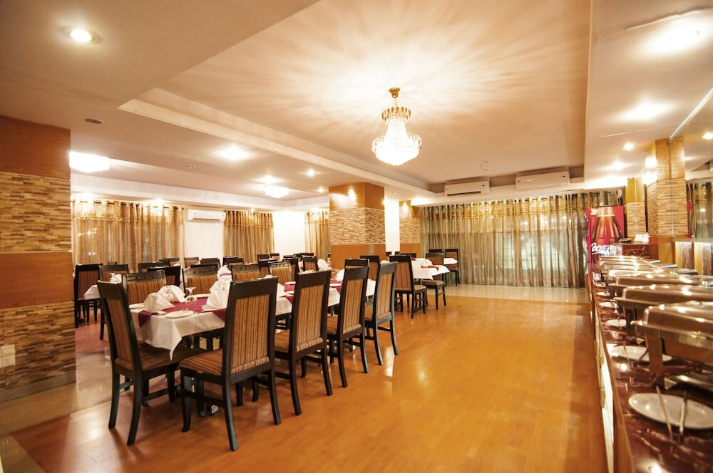 Фото Century Park Residence