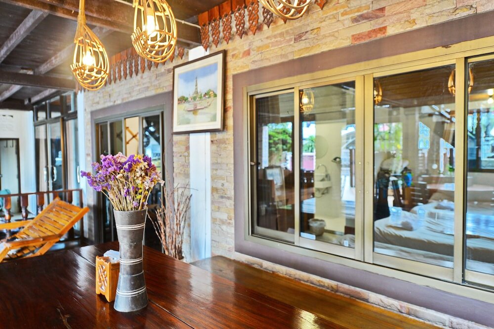Фото Huan Kawin Est. 58 Lanna Home & Collection - Campus Accommodation