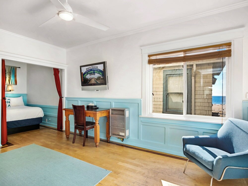 Фото Sea Blue Hotel