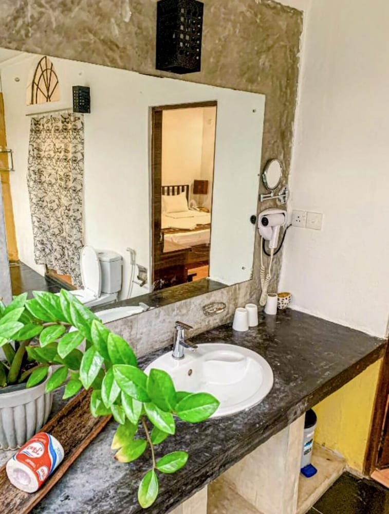 Фото Pavana Hotel