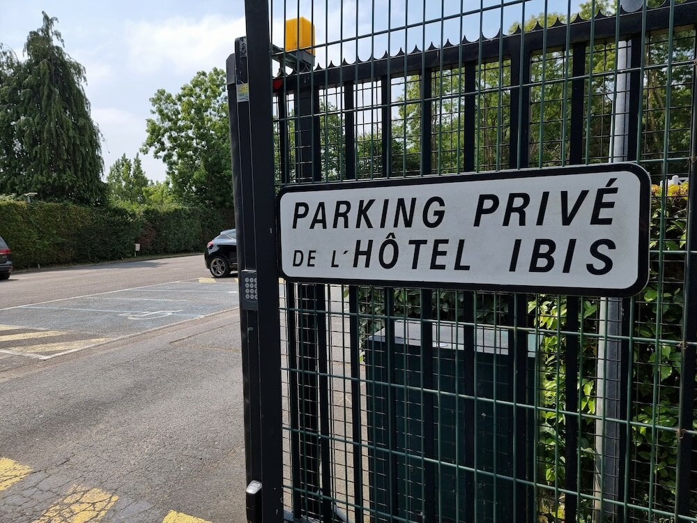 Фото ibis Caen Porte d'Angleterre