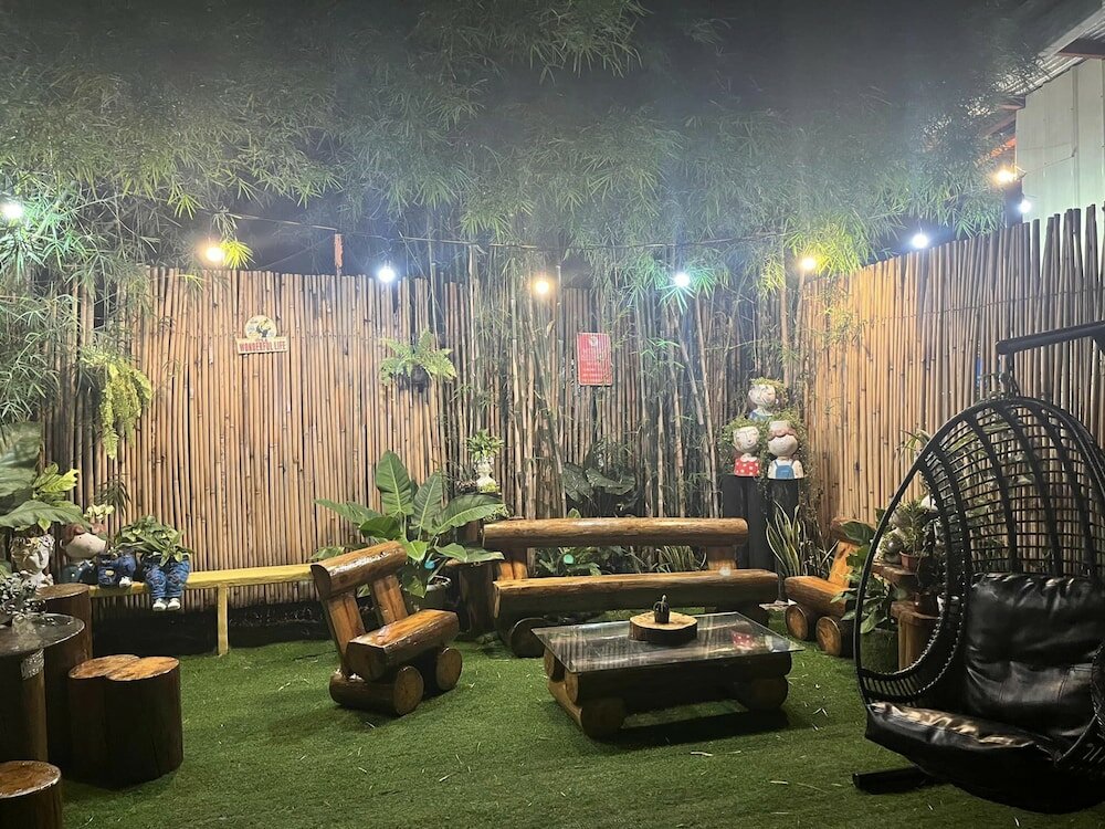 Фото Manora Apartments and Guest House