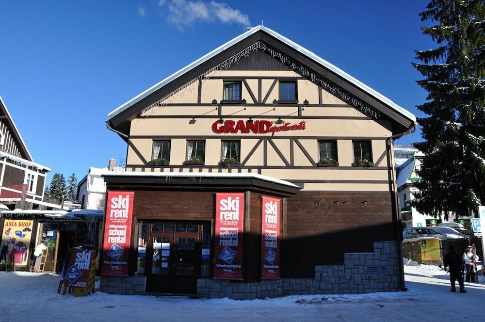 Фото Grand Apartments