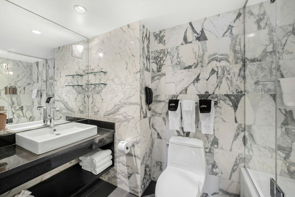 Фото The Normandy Hotel