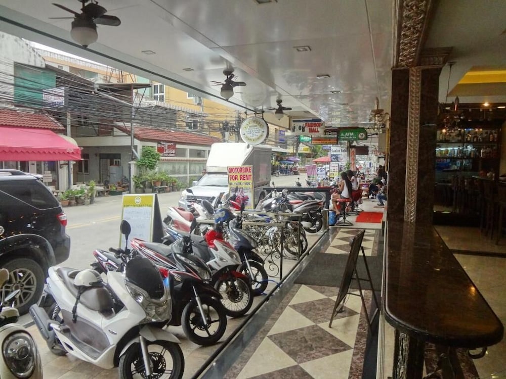 Фото отеля 4