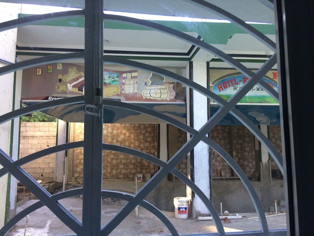 Фото PC Entreprises Guest House