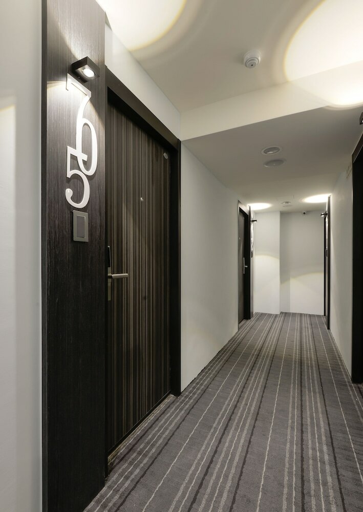 Фото Taichung Amour Hotel