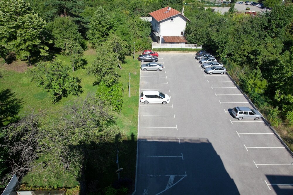 Фото Hotel Zoo Sofia