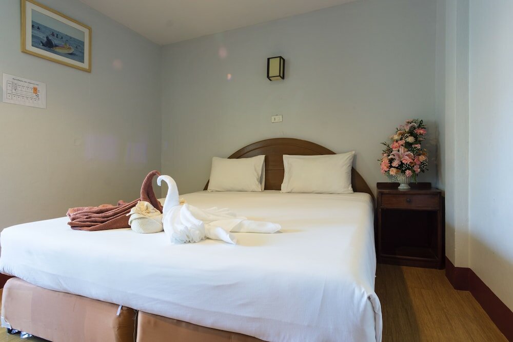 Фото Chaam Villa Sun Hotel