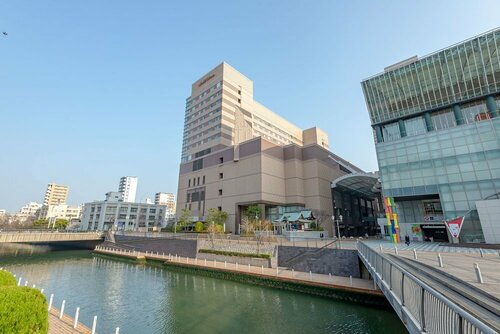 Внешний вид отеля Hotel Okura Fukuoka в Фукуоке, фото 3