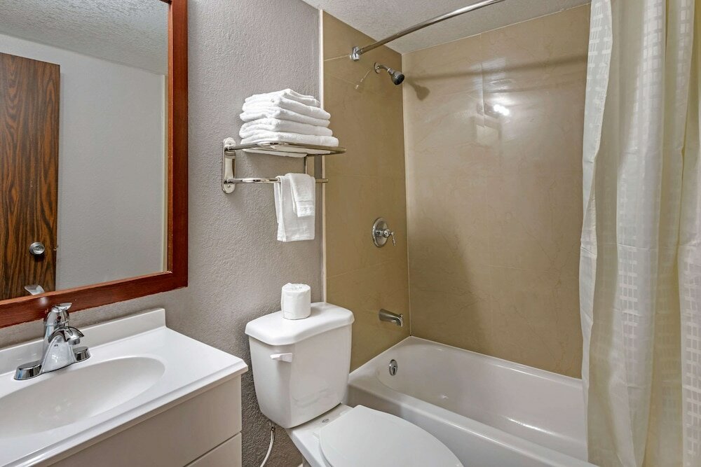 Фото Rodeway Inn