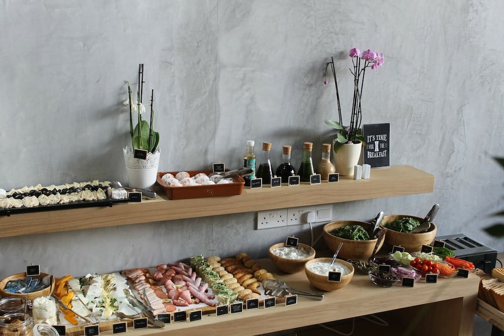 Фото Qbic City Hotel