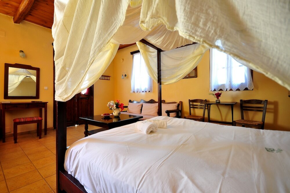 Фото Elia Traditional Hotel & SPA