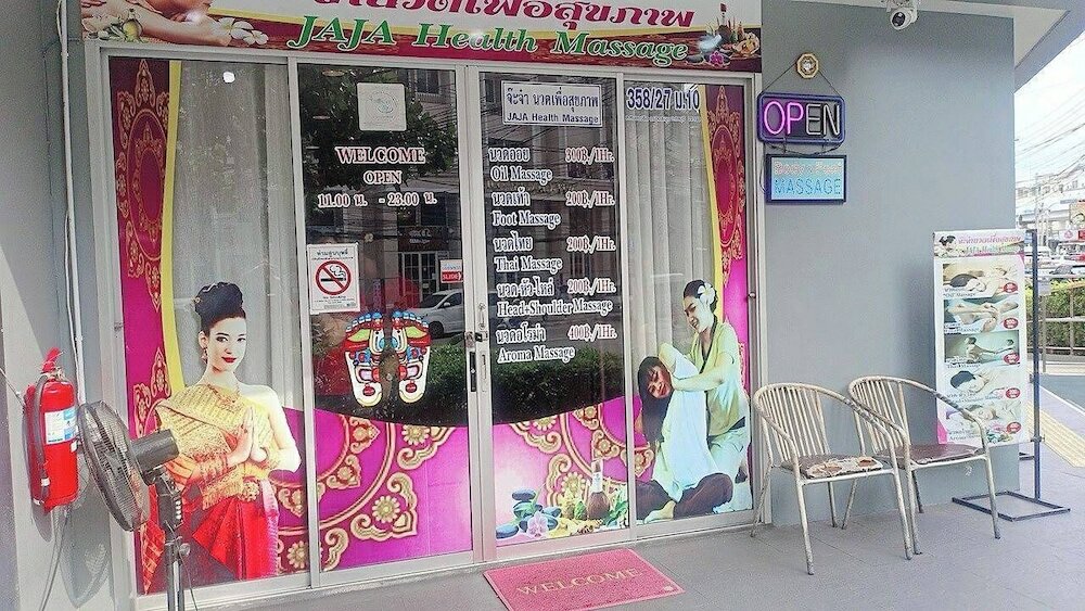 Фото The Sun Xclusive