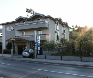 Гостиница Hotel Holiday