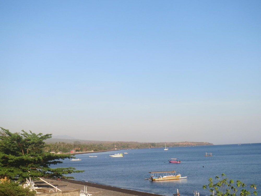 Фото Amed Sari Beach Guesthouse