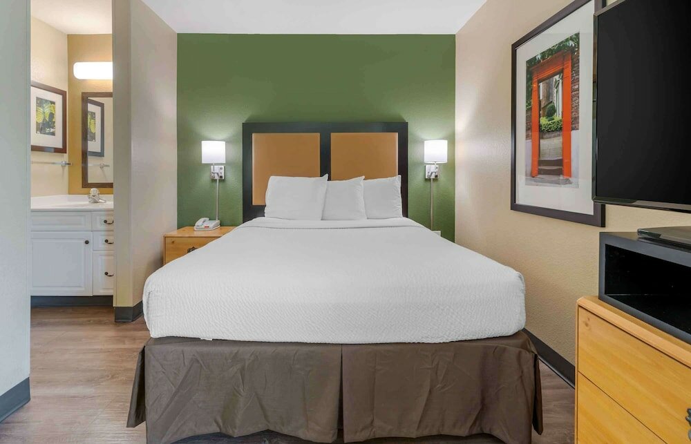 Фото Extended Stay America Select Suites Atlanta Perimeter Peacht