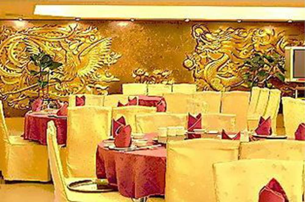 Фото First Hotel