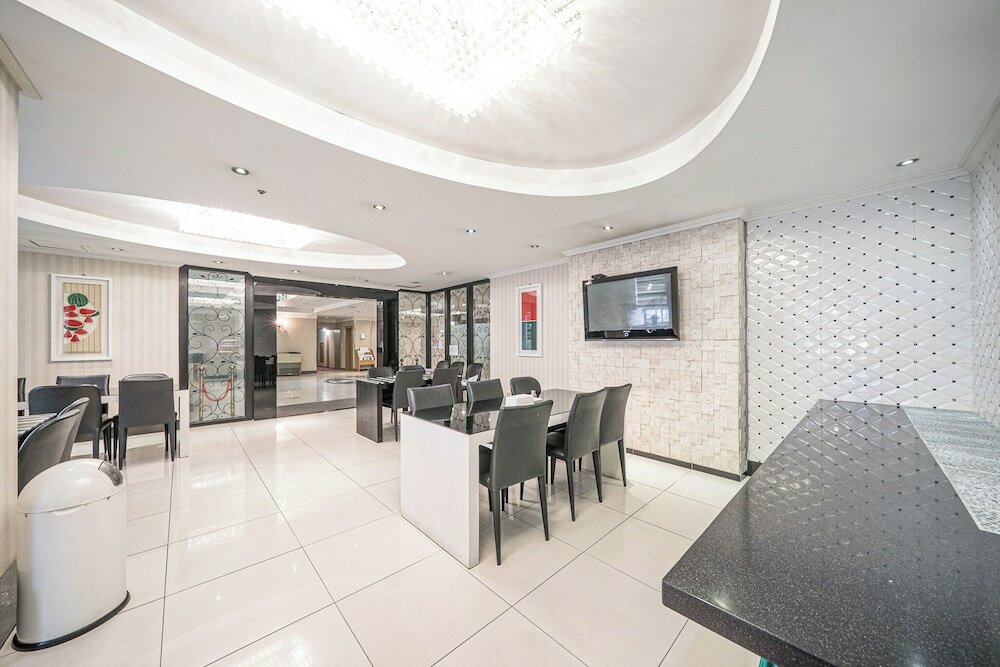 Фото Olympic Hotel